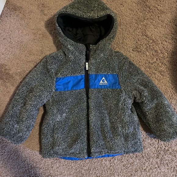 Boys 4T snow/winter jacket, Gerry, reversable, cozy, warm, snow jacket - Picture 2 of 2